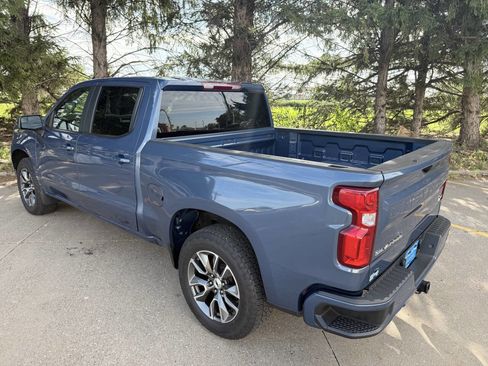 Used 2024 Chevrolet Silverado 1500 RST w/ Z71 Off-Road Package image 5