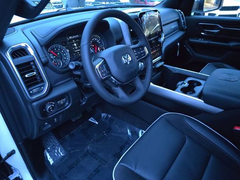 New 2026 RAM 1500 Laramie AWD/4WD image 16
