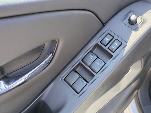 New 2026 Nissan Frontier SV RWD image 13