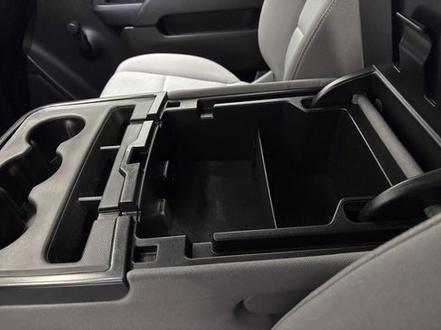 Used 2018 Chevrolet Silverado 1500 W/T w/ Chrome Bumper Package image 16