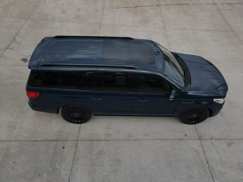 Used 2019 Lincoln Navigator L Reserve w/ Cargo Package image 56