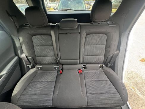 Used 2025 Chevrolet Equinox LT AWD/4WD image 32