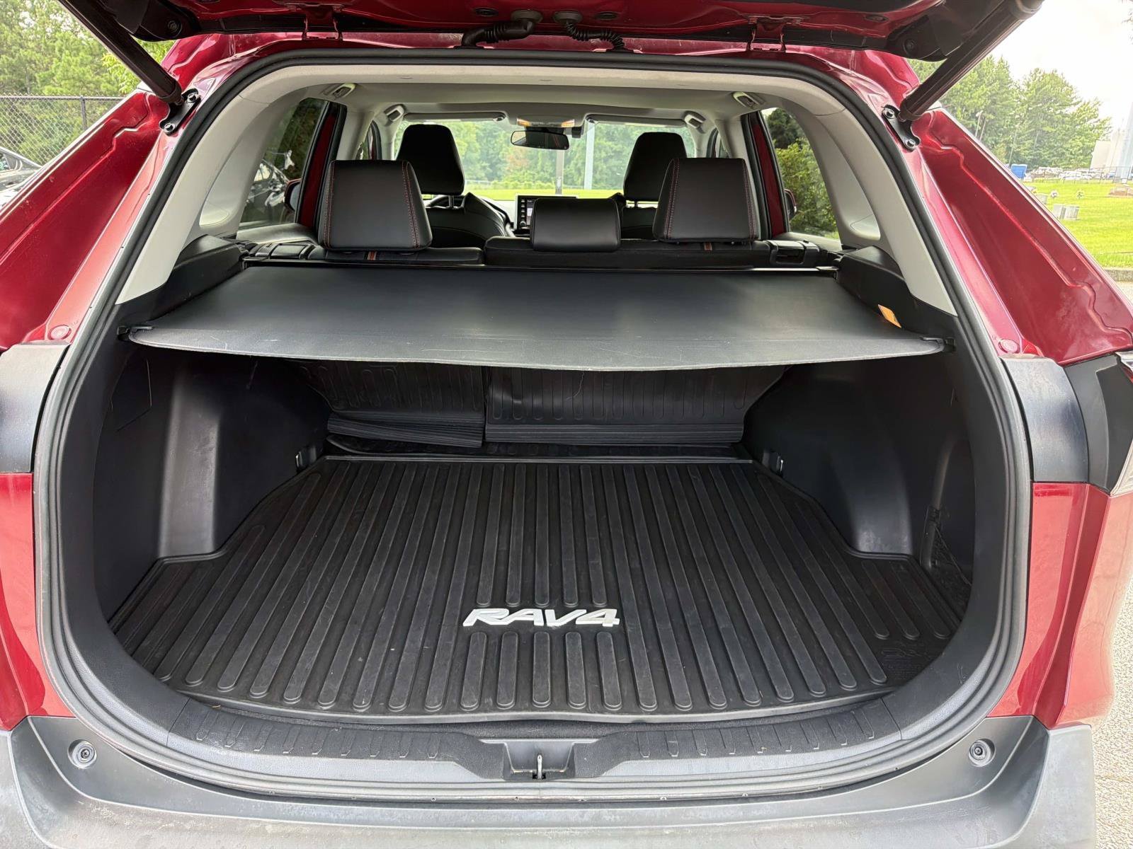 Used 2019 Toyota RAV4 Adventure w/ Cold Weather Package AWD/4WD image 19