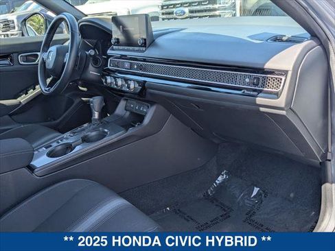 Used 2025 Honda Civic Sport image 22