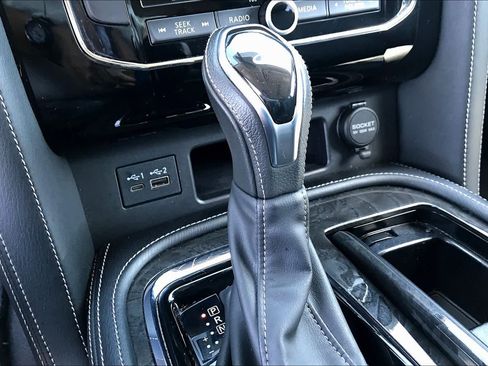 Used 2021 INFINITI QX80 Luxe RWD image 35