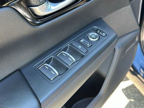 Used 2025 Honda CR-V Sport Touring image 12