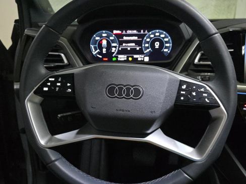 Used 2024 Audi Q4 e-tron Premium Plus w/ Premium Plus image 10