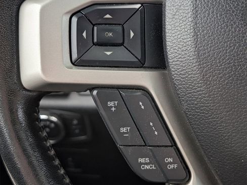 Used 2017 Ford F150 Lariat w/ Equipment Group 502A Luxury image 26