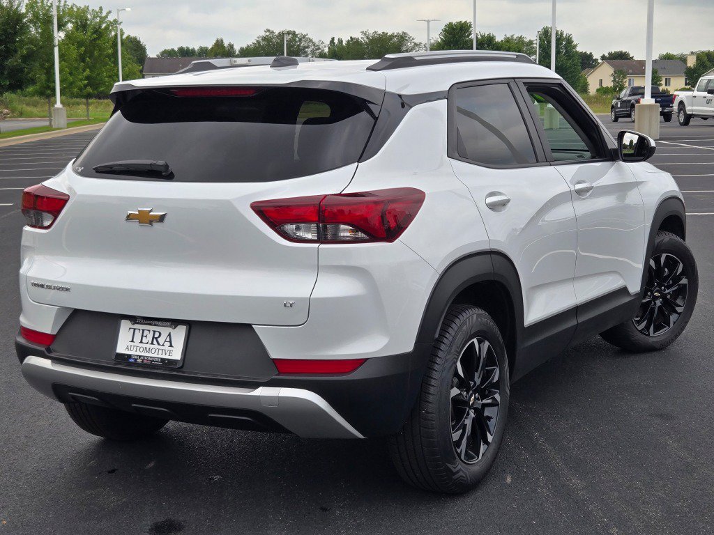 Used 2023 Chevrolet TrailBlazer LT FWD image 9