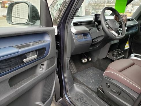 New 2025 Volkswagen ID. Buzz Pro S Plus image 6