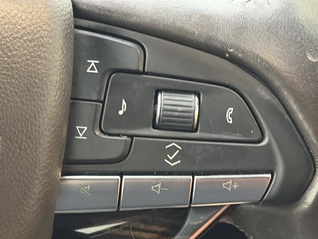 Used 2021 Cadillac Escalade ESV Sport AWD/4WD image 13