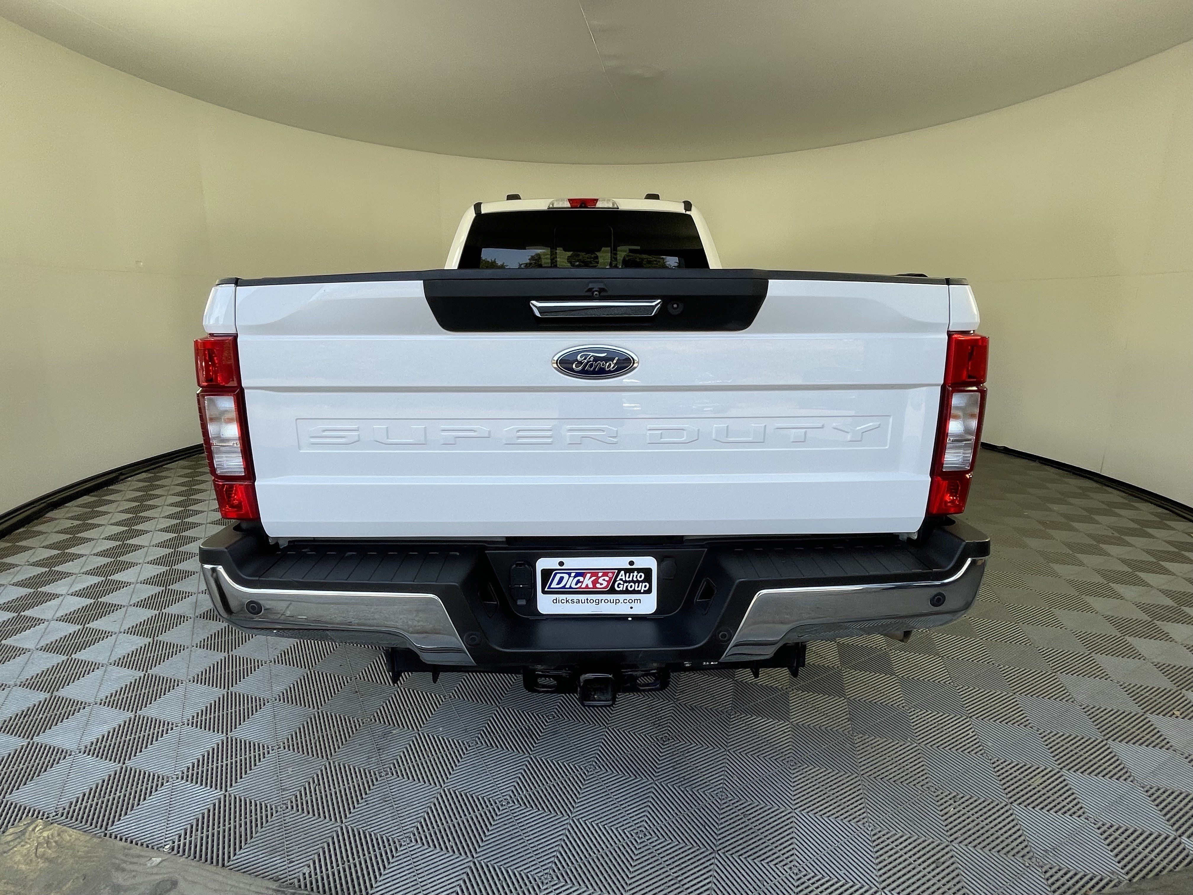 Used 2020 Ford F350 Lariat w/ Lariat Value Package AWD/4WD image 4