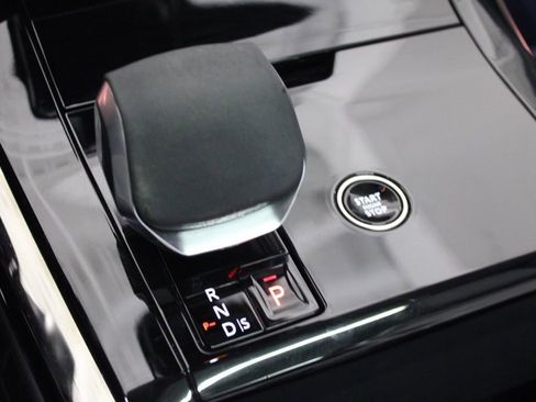 Certified 2024 Land Rover Range Rover Sport SE image 34