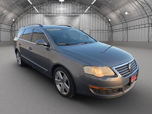 Used 2008 Volkswagen Passat Komfort image 1