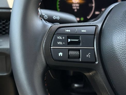 Used 2025 Honda CR-V Sport-L image 25