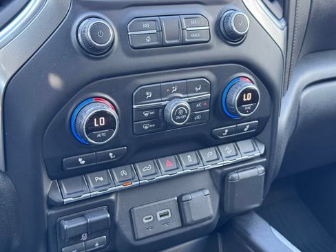 Used 2020 Chevrolet Silverado 1500 LT Trail Boss AWD/4WD image 13