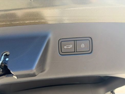Used 2025 Hyundai Santa Fe Calligraphy AWD/4WD image 41