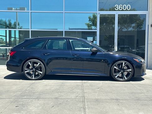 Used 2022 Audi RS 6 AWD/4WD image 7