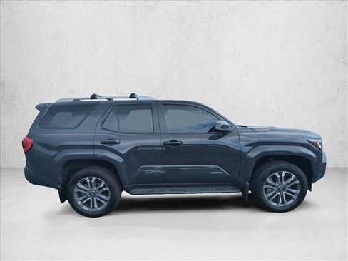 Certified 2025 Toyota 4Runner Limited AWD/4WD image 4