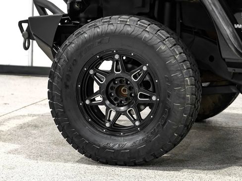 Used 2013 Jeep Wrangler Unlimited Sport image 53