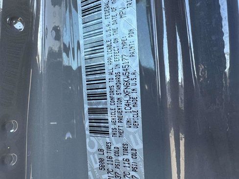 Used 2019 Jeep Wrangler Unlimited Rubicon w/ Dual Top Group image 17