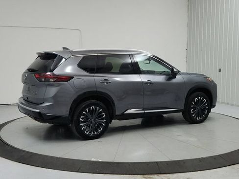 Used 2026 Nissan Rogue Platinum w/ Platinum Premium Package AWD/4WD image 7