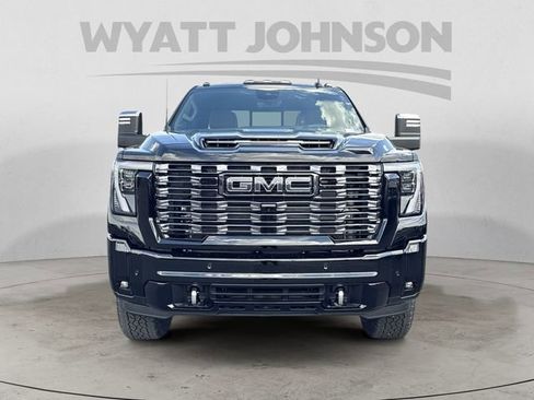 New 2026 GMC Sierra 2500 Denali Ultimate AWD/4WD image 8