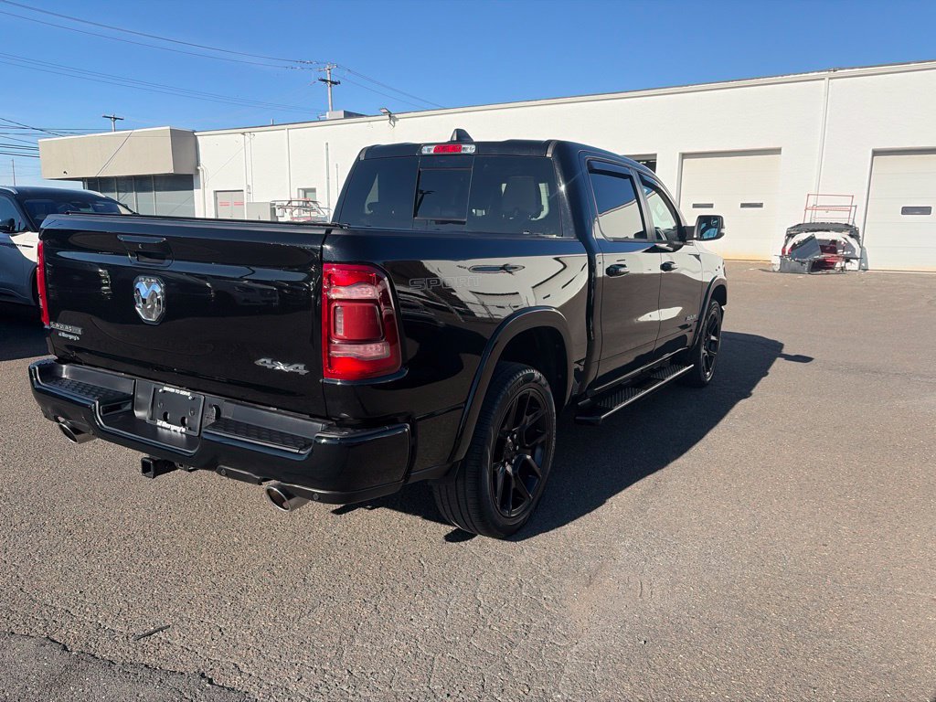 Used 2022 RAM 1500 Laramie AWD/4WD image 6