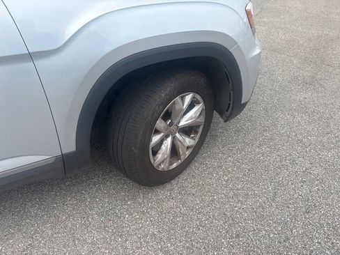 Used 2018 Volkswagen Atlas SEL FWD image 15