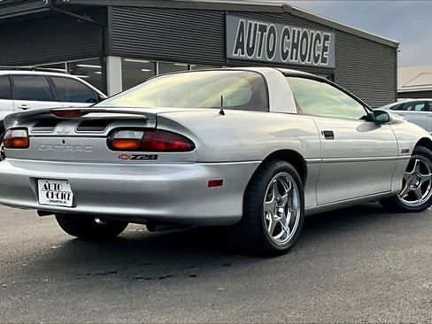 Used 1997 Chevrolet Camaro Z28 w/ Preferred Equipment Group 2 image 5