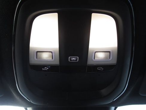 Used 2023 Volvo C40 P8 Recharge Plus w/ Climate Package AWD/4WD image 28