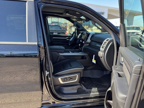 New 2026 RAM 1500 Laramie w/ Night Edition AWD/4WD image 15
