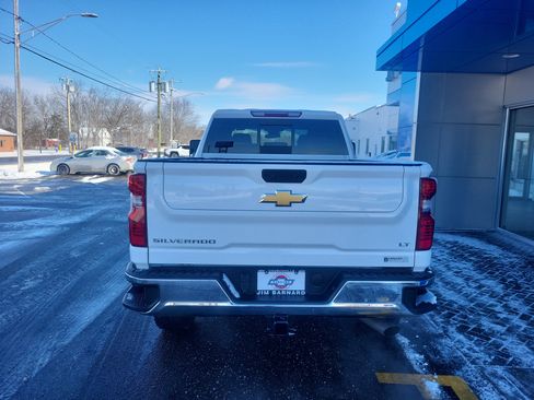 Used 2024 Chevrolet Silverado 2500 LT image 5
