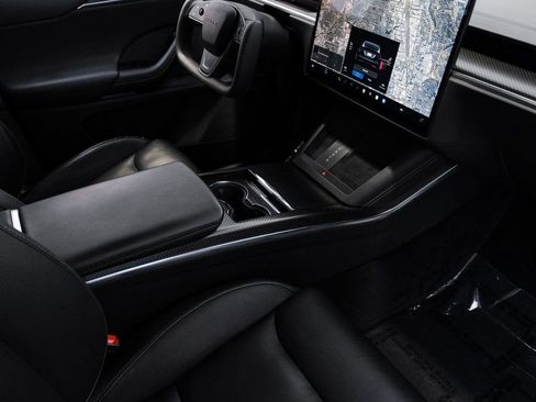 Used 2023 Tesla Model X Plaid image 25