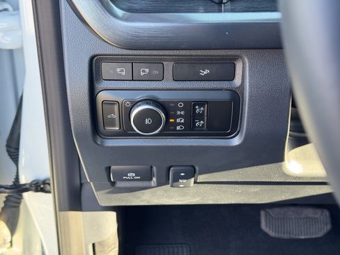 Used 2024 Ford F250 Lariat w/ Lariat Ultimate Package image 22