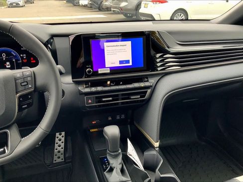 New 2026 Toyota Camry SE image 6