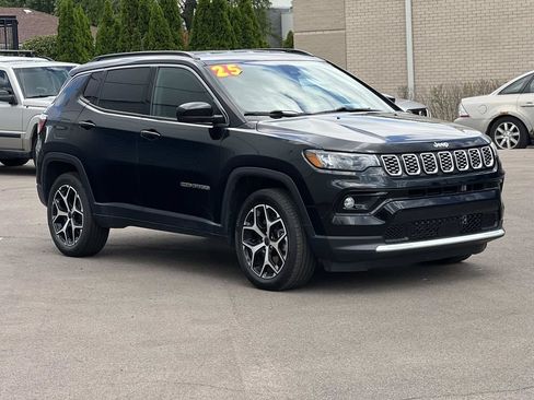Certified 2025 Jeep Compass Limited AWD/4WD image 8