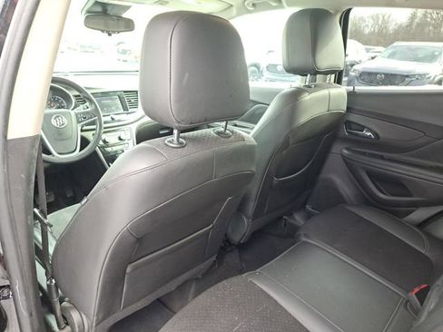 Used 2022 Buick Encore Preferred w/ Safety Package image 20