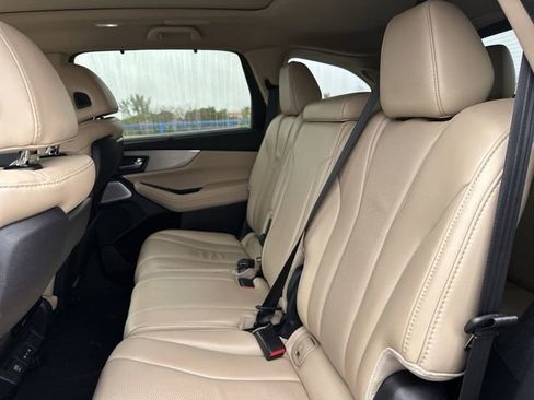 Used 2025 Acura MDX w/ Technology Package image 27