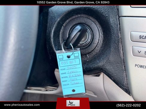 Used 2005 Lexus RX 330 image 33