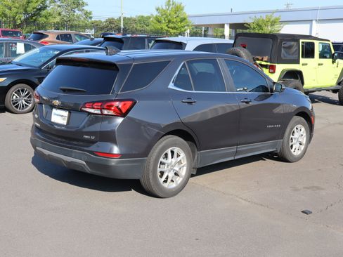 Used 2023 Chevrolet Equinox LT FWD image 10