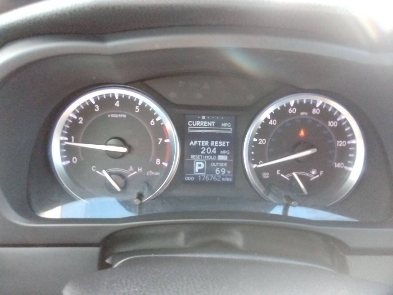 Used 2015 Toyota Highlander Plus FWD image 8