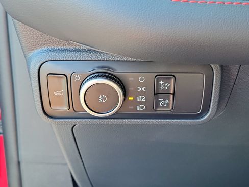Certified 2025 Ford Explorer ST-Line w/ Premium Package RWD image 31