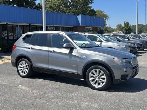 Used 2017 BMW X3 xDrive28i image 8
