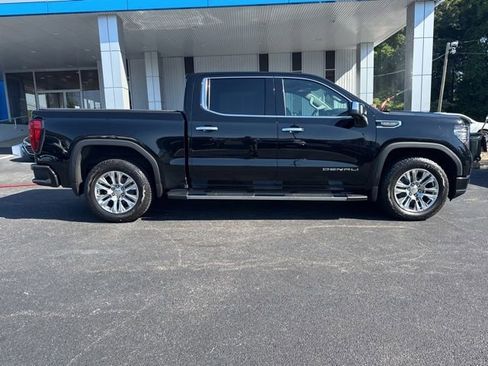 Used 2022 GMC Sierra 1500 Denali AWD/4WD image 23