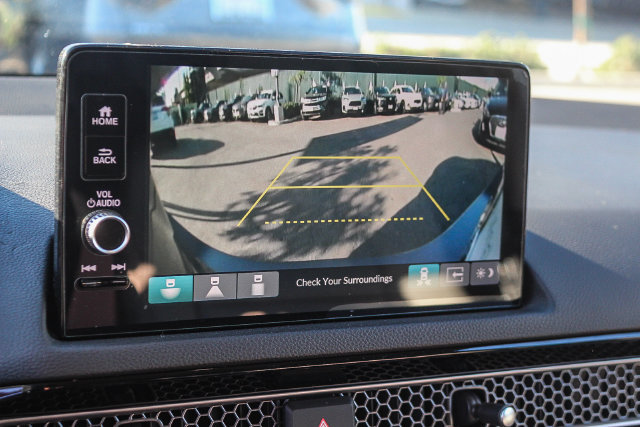 Used 2023 Honda Civic Touring image 31