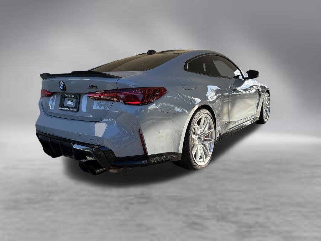 Used 2025 BMW M4 Competition RWD image 3