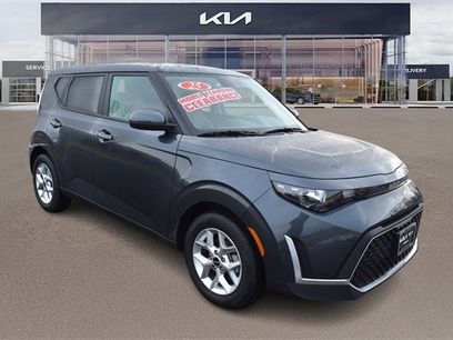 New 2025 Kia Soul LX w/ LX Technology Package