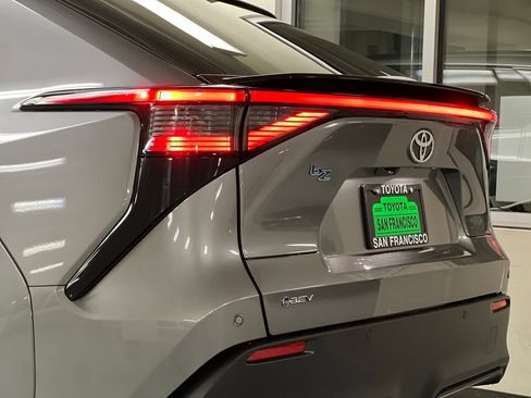New 2026 Toyota bZ FWD image 9