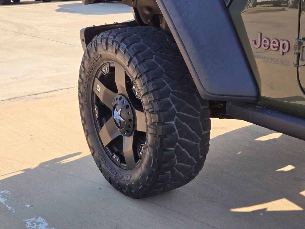 Used 2021 Jeep Wrangler Unlimited Rubicon AWD/4WD image 21